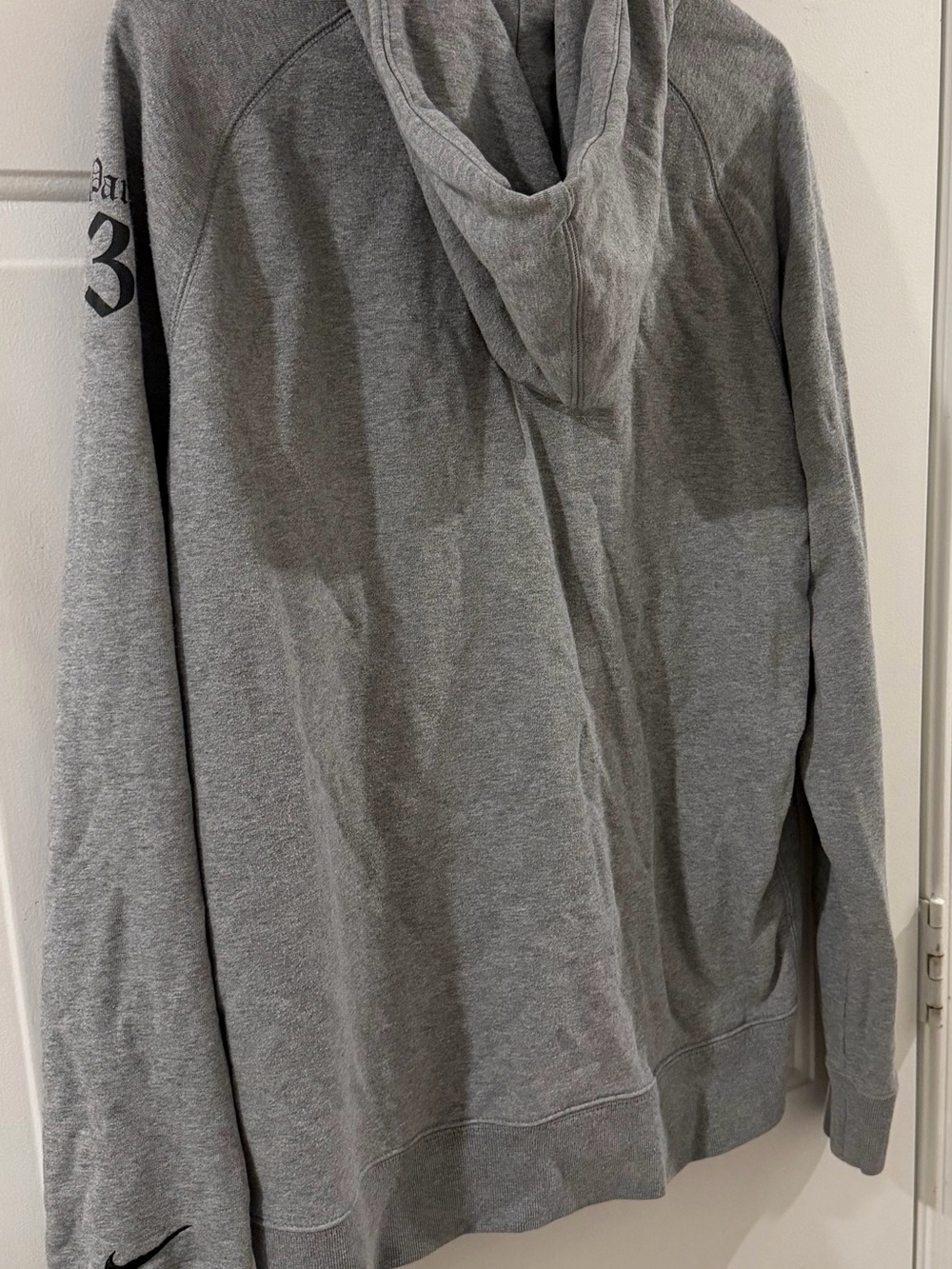 Nike Manchester United hooded sweatshirt from the 2011-12 season - Picture 9 of 10